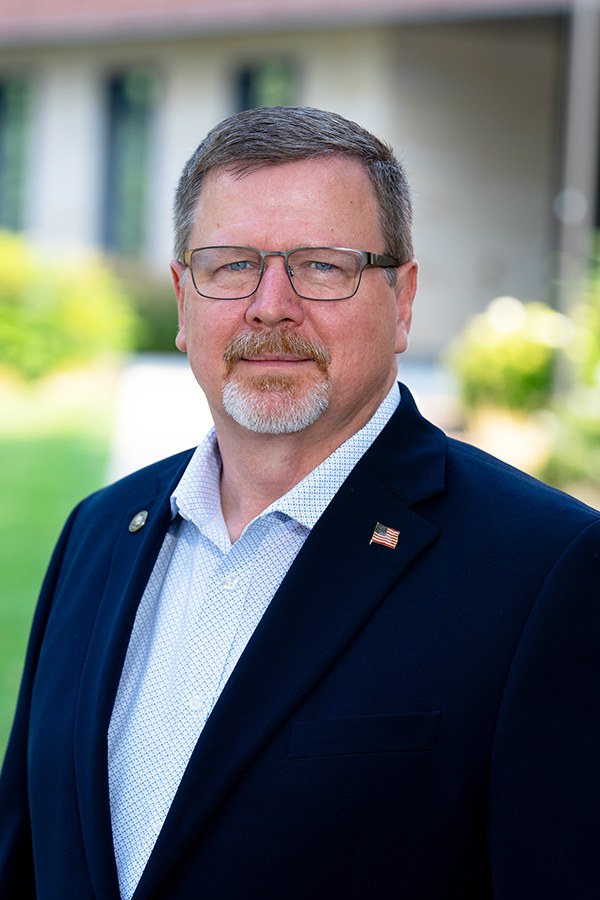 Headshot of Troy Ott